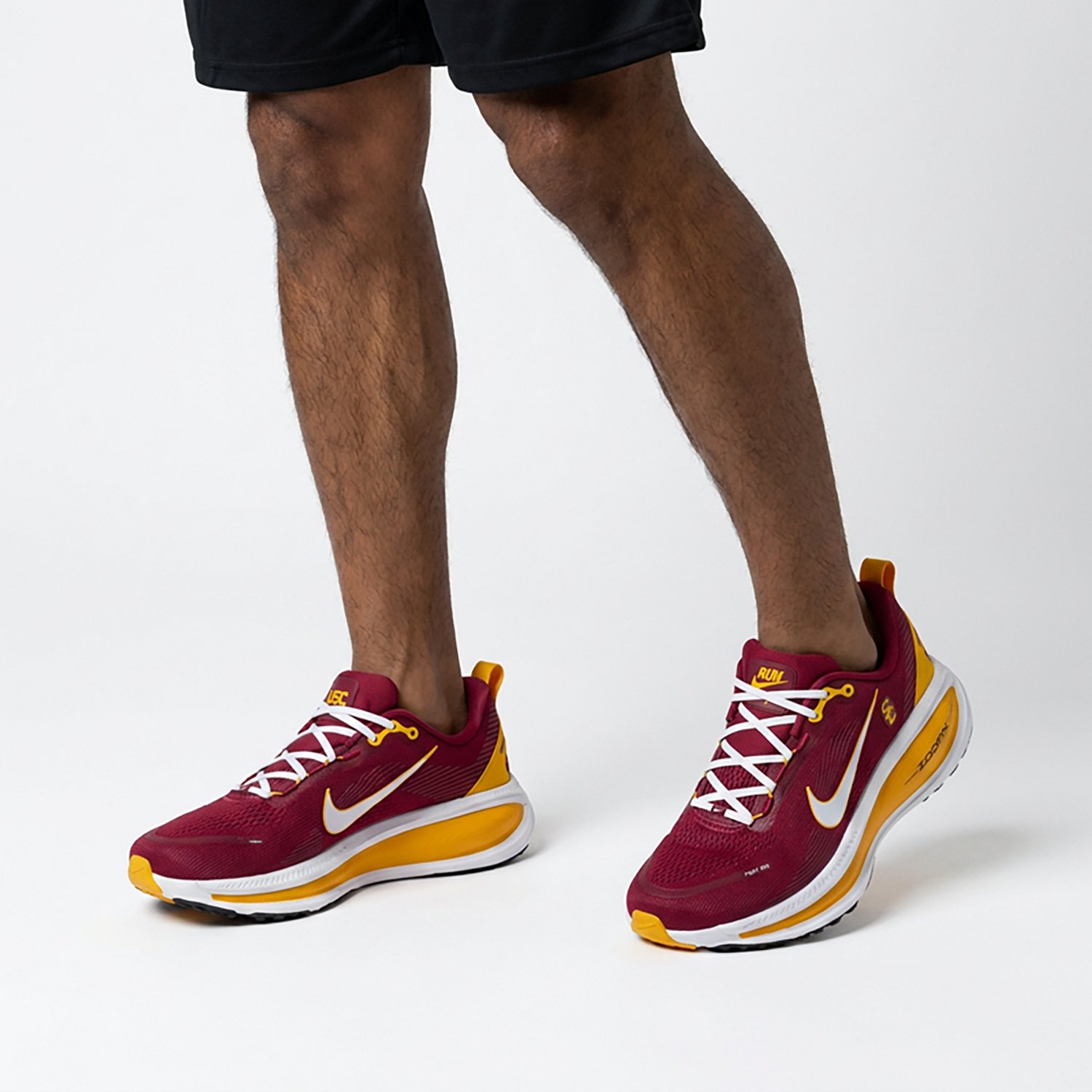 Nike USC Trojans Vomero 18 Running Shoes