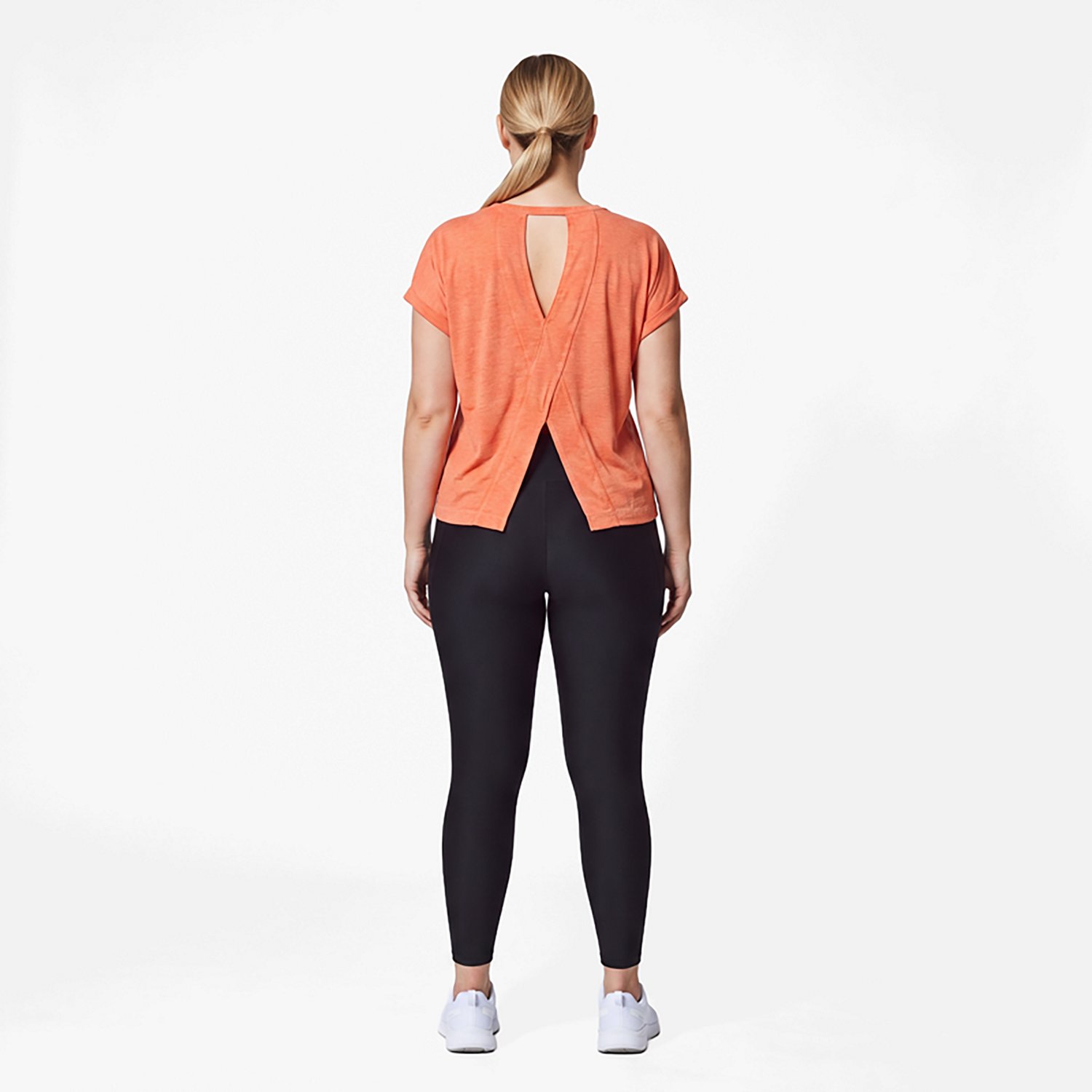 BCG Women's Keyhole Burnout Cropped Short Sleeve T-shirt - view number 4