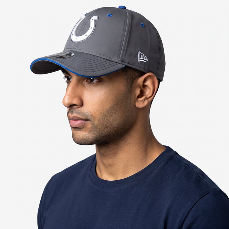 New Era Men's Charcoal Indianapolis Colts 2026 Rivalries Collection Sideline 9SEVENTY Adjustable Hat - Charcoal