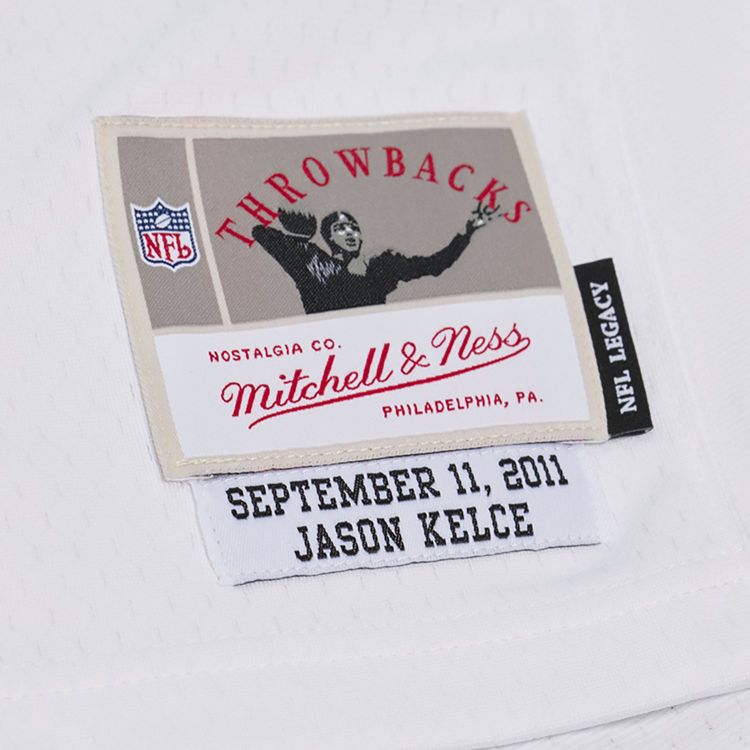 Mitchell & Ness Men's Philadelphia Eagles Jason Kelce Legacy Replica Jersey - view number 3
