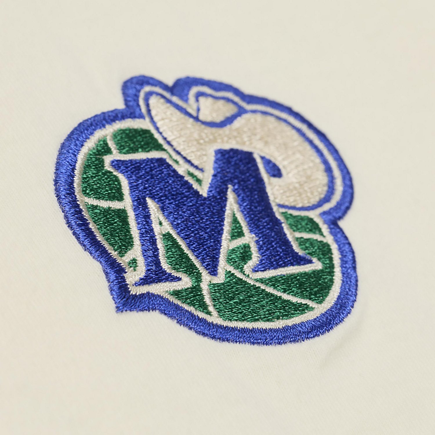 Mitchell & Ness Women's Dallas Mavericks Heritage Hues Graphic T-shirt - view number 4