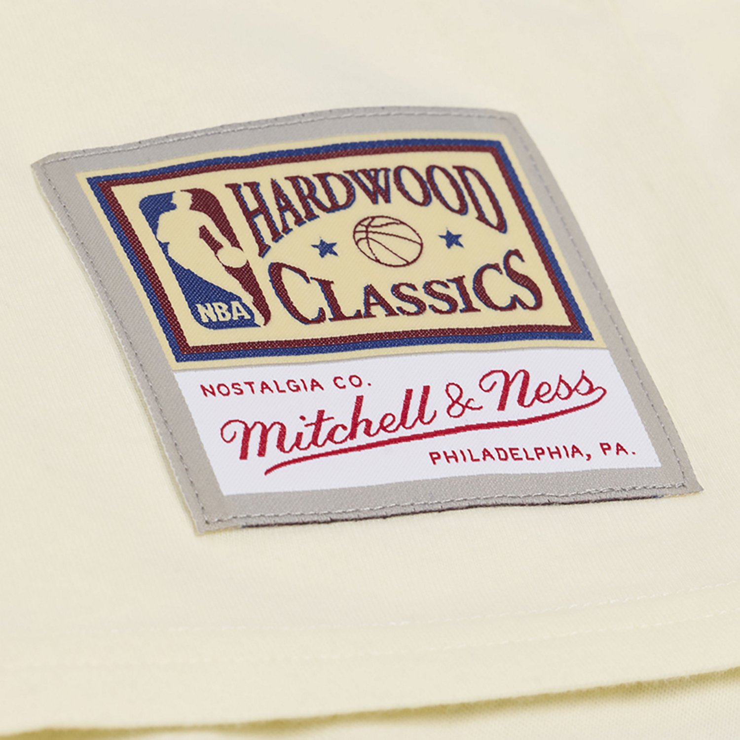Mitchell & Ness Men's San Antonio Spurs Heritage Hues Oversized Graphic T-shirt - view number 3