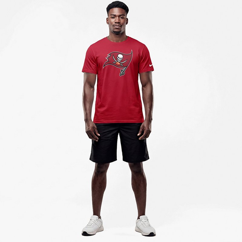 Nike Men's Tampa Bay Buccaneers Essential Logo Graphic T-shirt