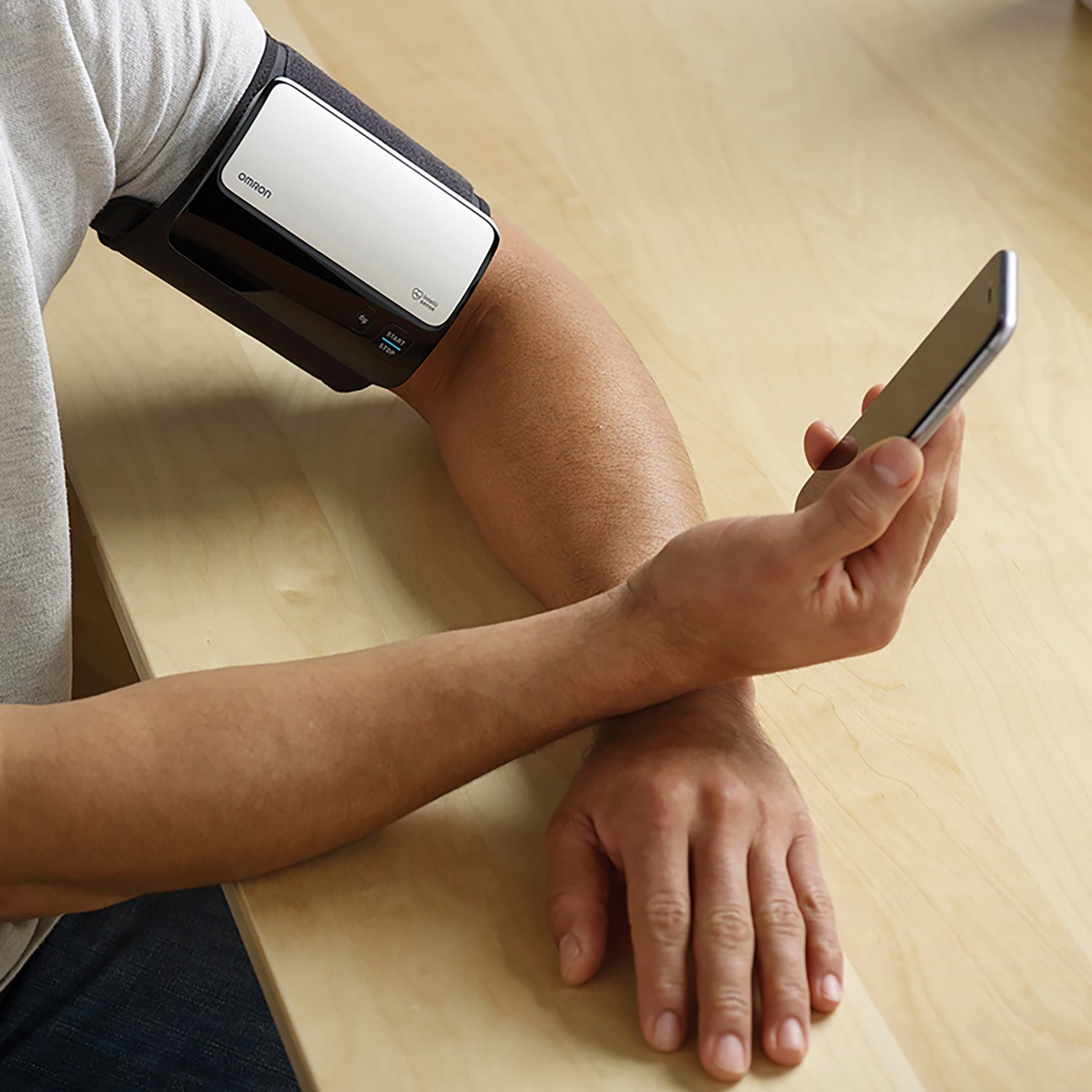Omron Evolv® Wireless Upper Arm Blood Pressure Monitor - view number 7
