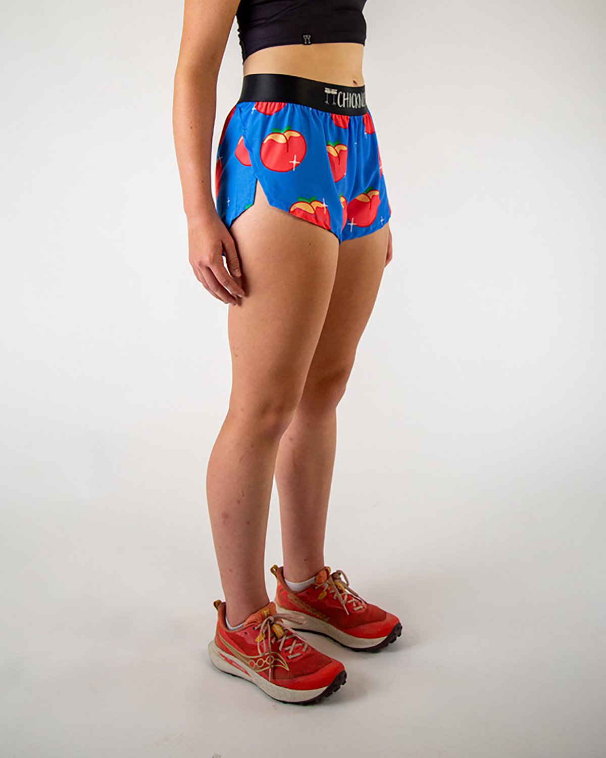 Chicknlegs Women's Juicy Peaches Split Shorts 1.5 in - view number 4