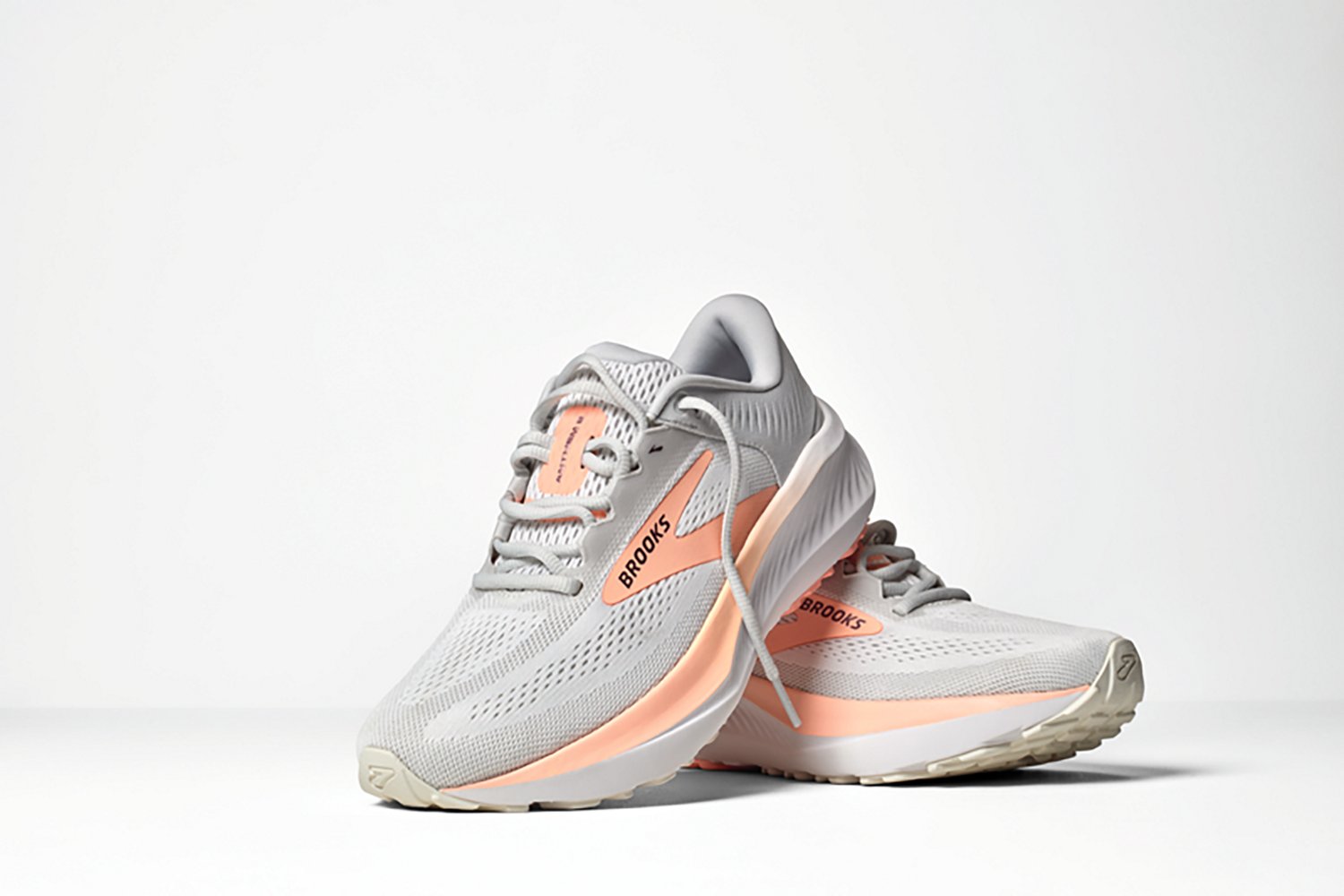 Brooks Women's Anthem 8 Running Shoes - view number 8