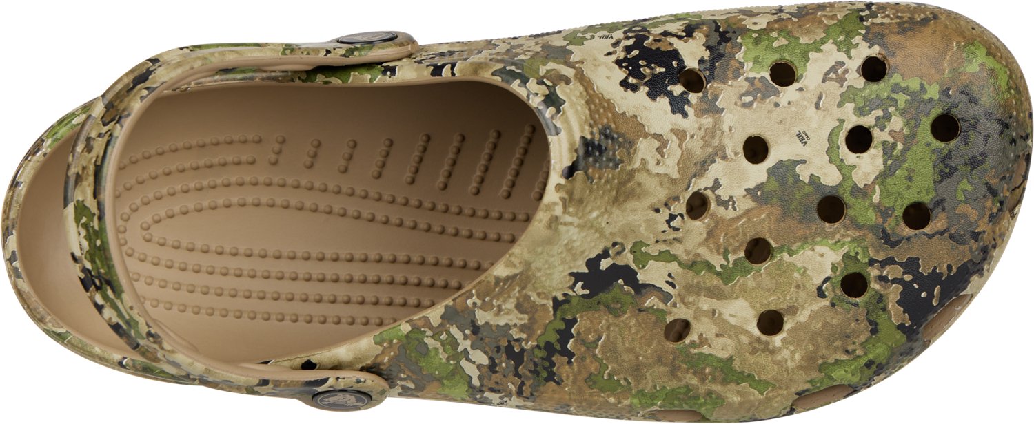 Crocs Adults' Veil Flagship Classic Clog - view number 3