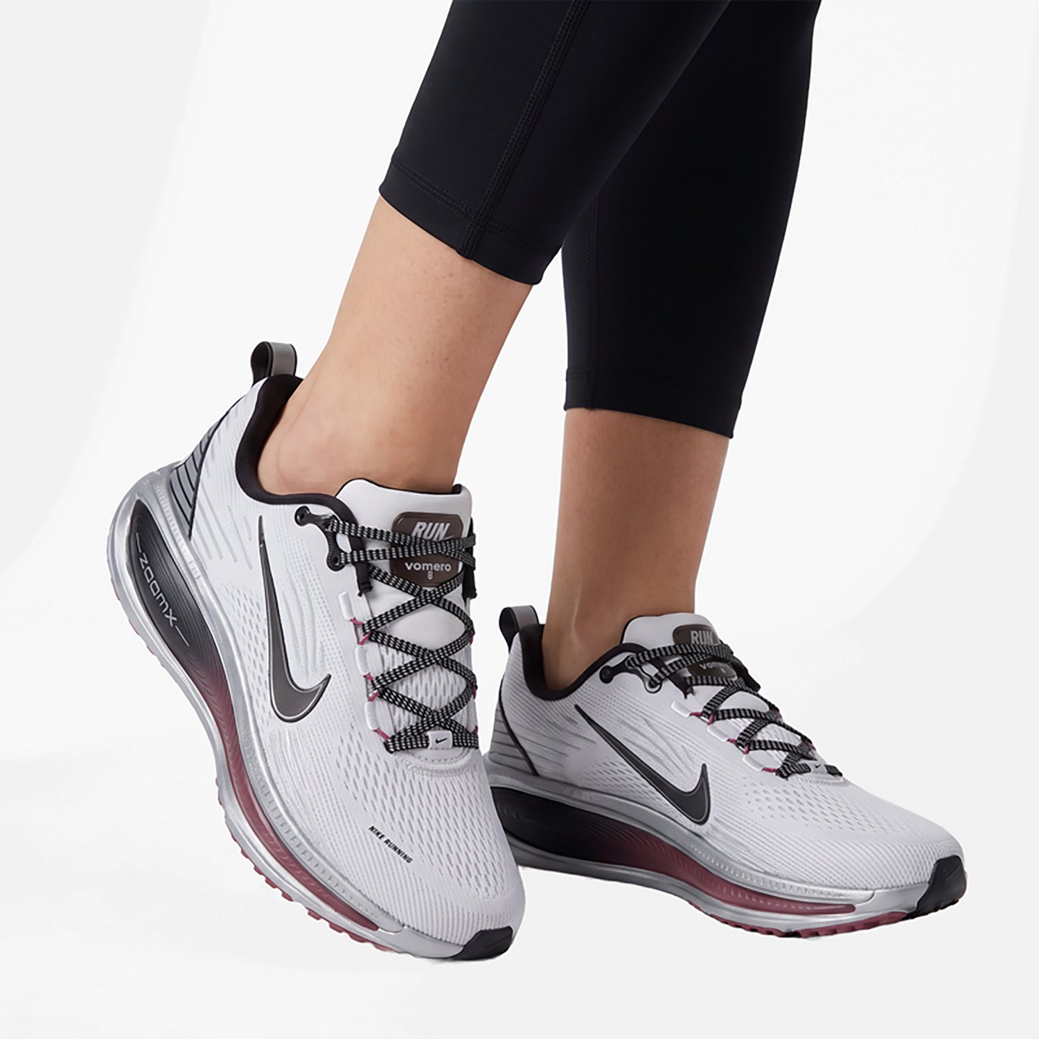 Nike Women's Vomero 18 Road Running Shoes - view number 7