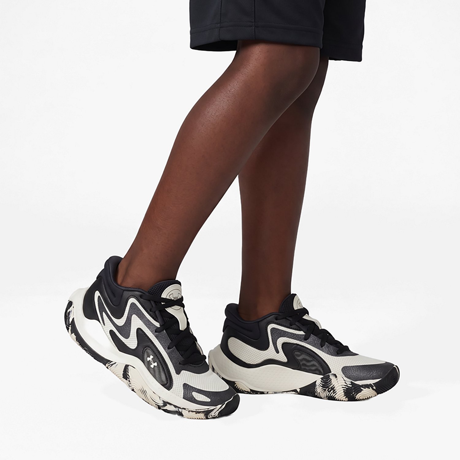 Under Armour Kids Jet '25 Basketball Shoes Grade School - view number 6