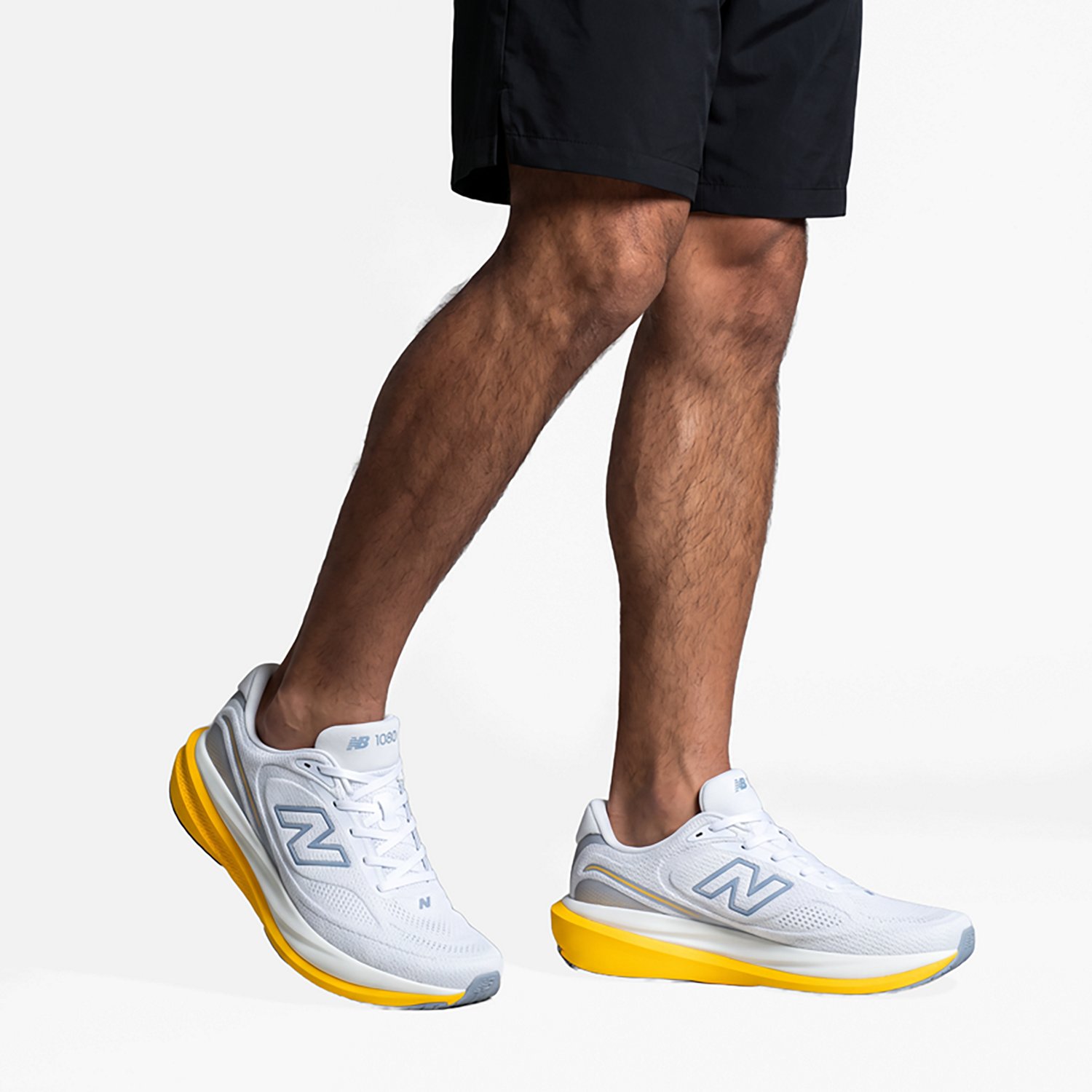 New Balance Men's 1080v15 Shoes - view number 8