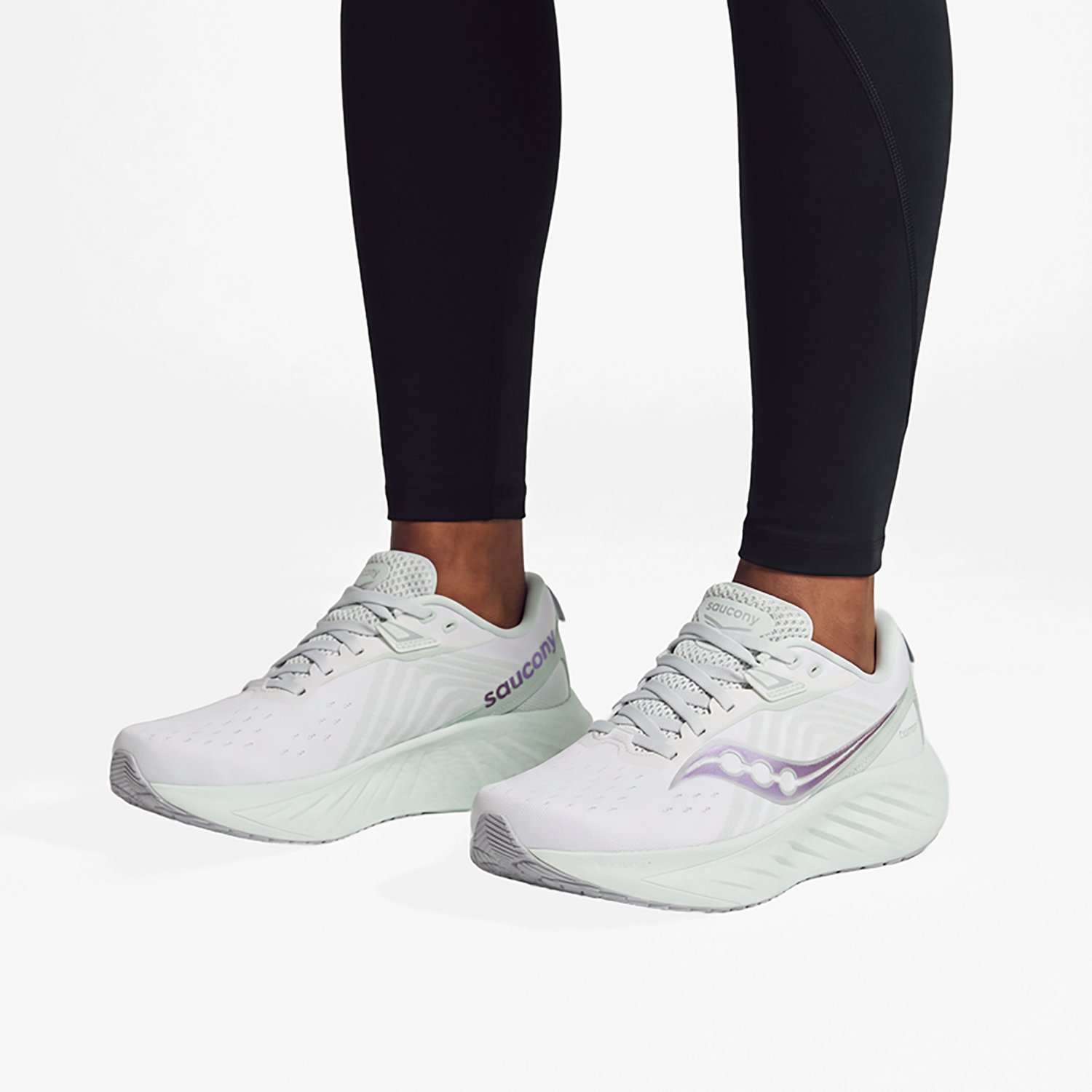 Saucony Women's Triumph 22 Running Shoes - view number 7