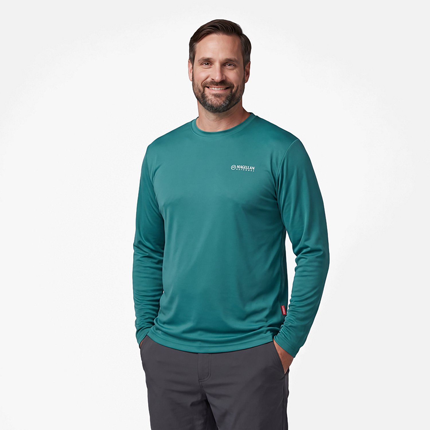 Magellan Outdoors Men's Holiday Merry Fishmas GFX Crew Long Sleeve T-shirt - view number 3