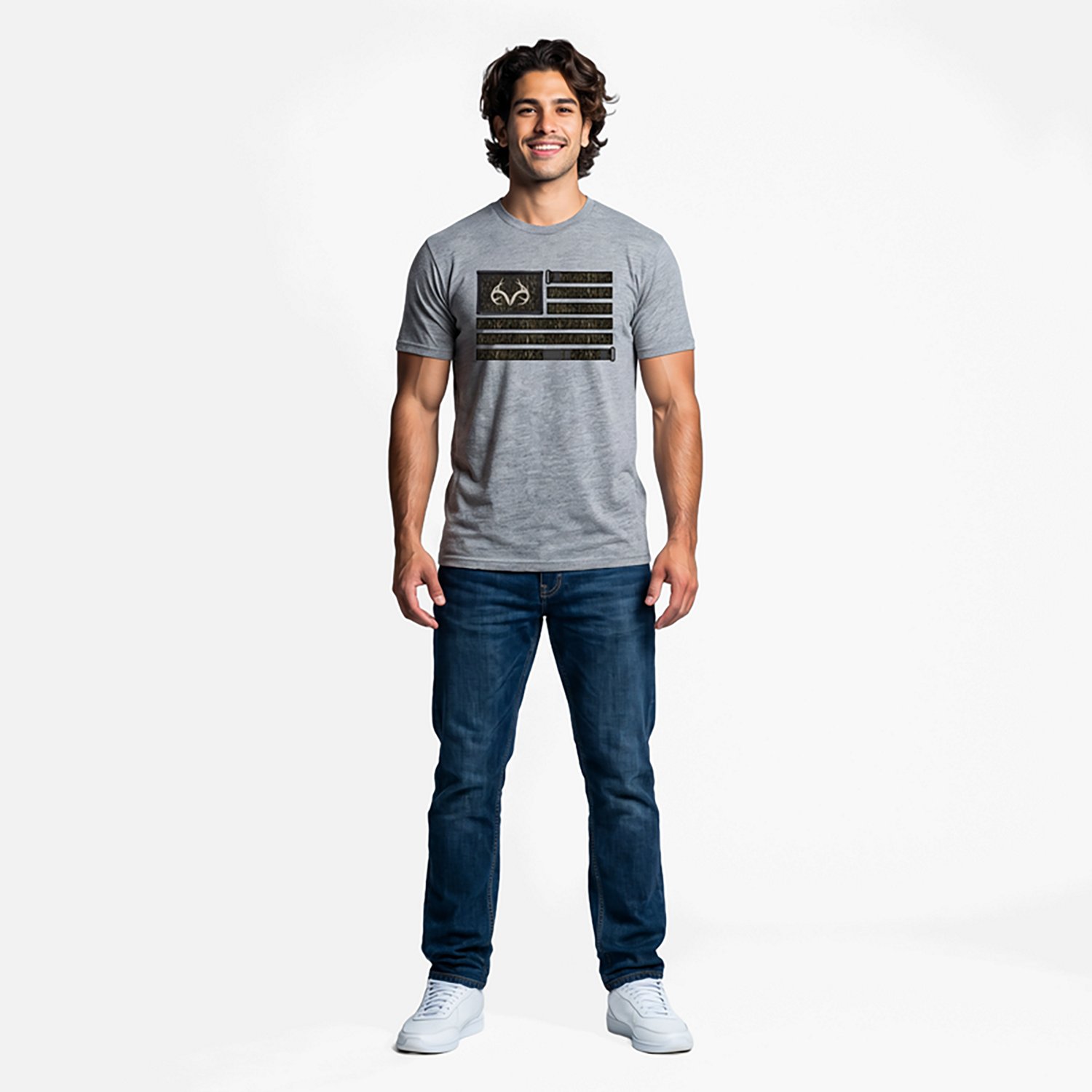 Realtree Outfitters Men's Original Strap Flag T-shirt