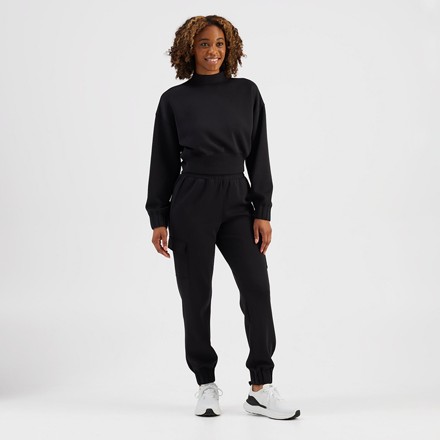 Freely Women's Skylar Sandwashed Soft Luxe Cargo Pocket Jogger - view number 2