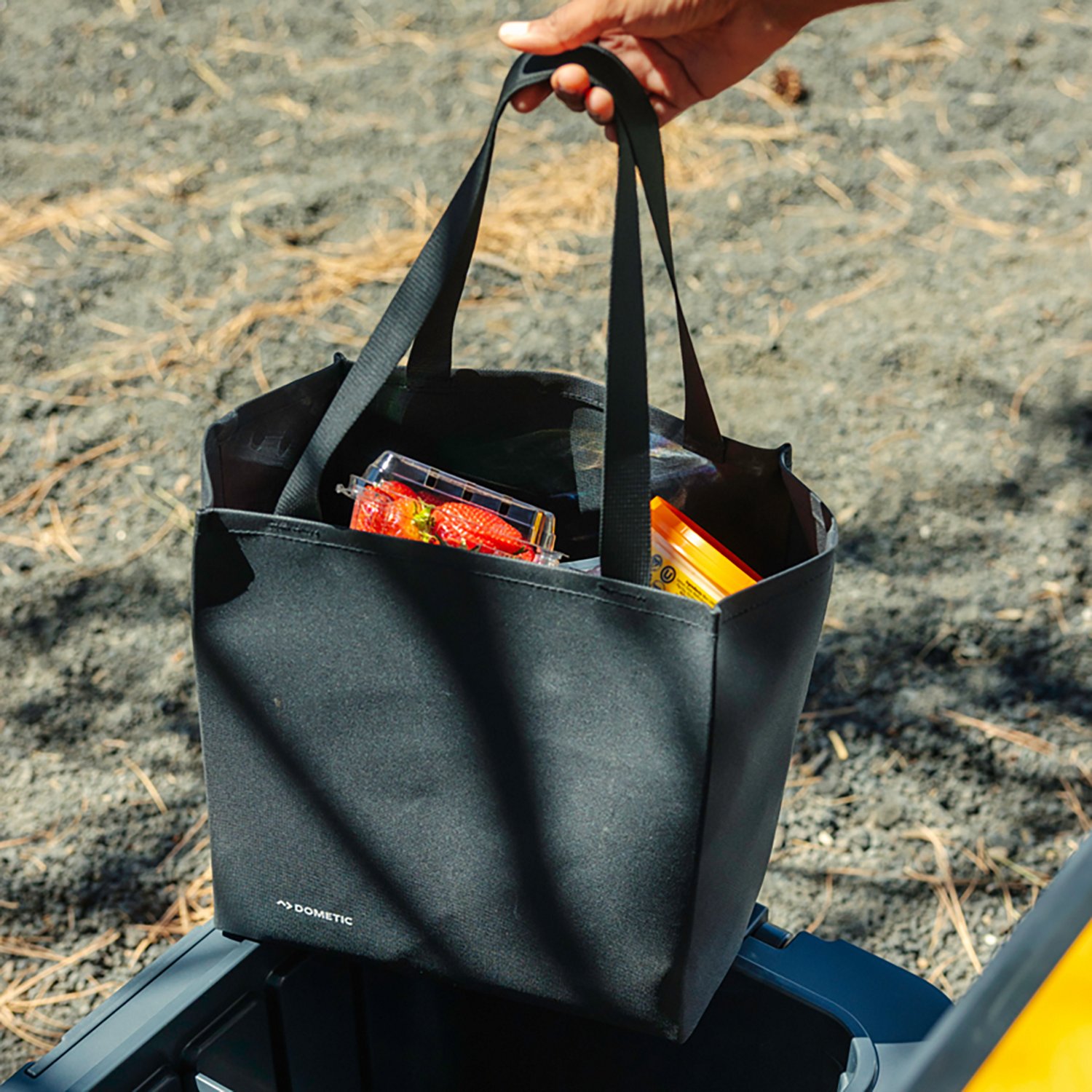 Dometic Recon Transportation Tote - view number 4