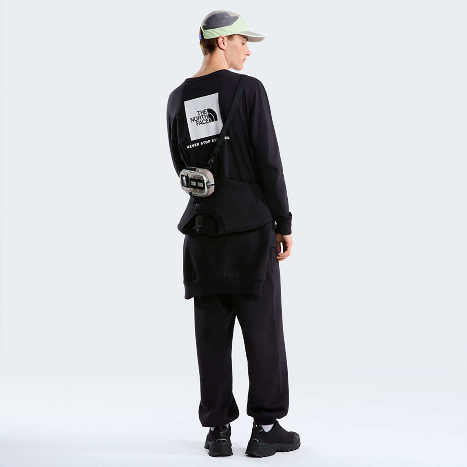 The North Face Men's Evolution Box NSE Long Sleeve Graphic T-shirt - view number 4
