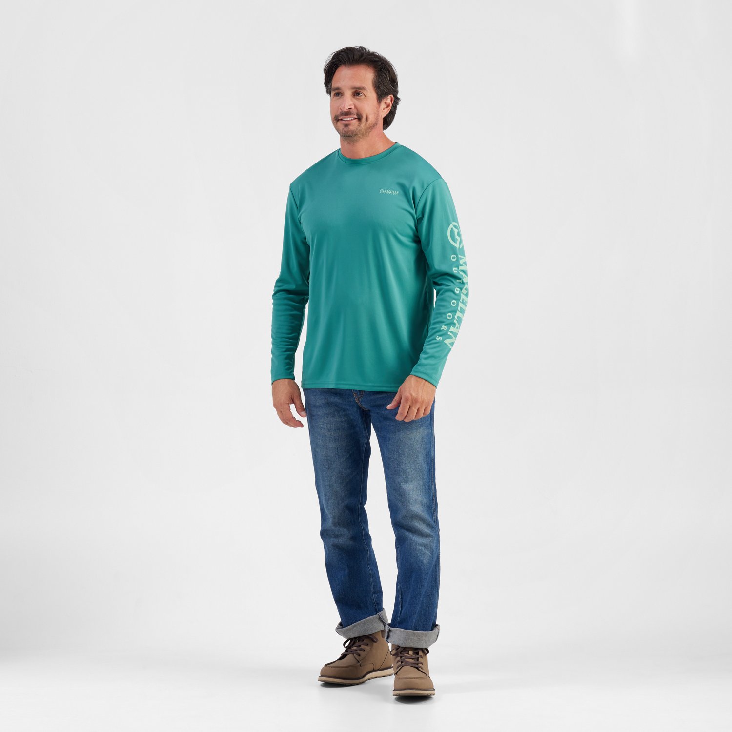 Magellan Outdoors Men's Holiday Merry Fishmas GFX Crew Long Sleeve T-shirt - view number 2