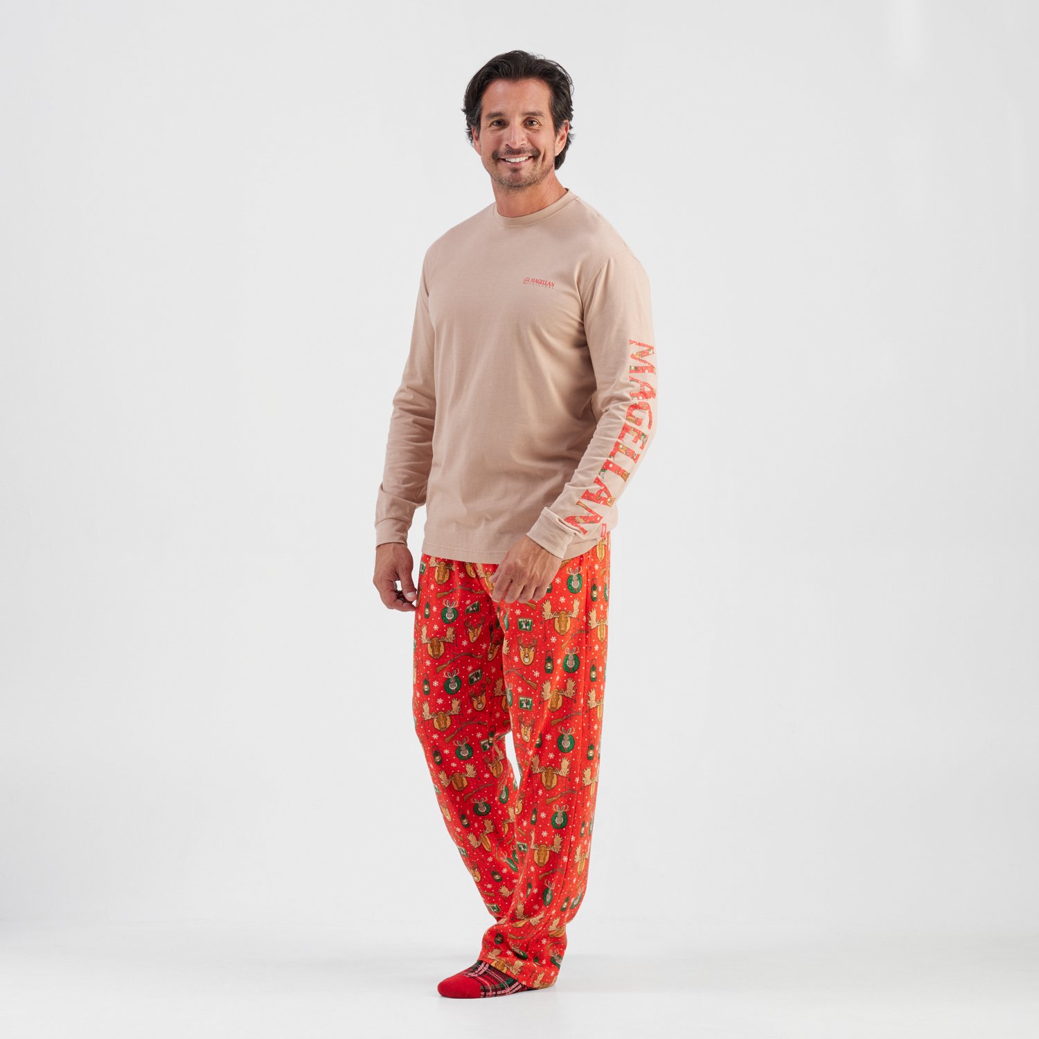 Magellan Outdoors Men's Grotto Falls Holiday Hunting Wall Long Sleeve T-shirt - view number 2