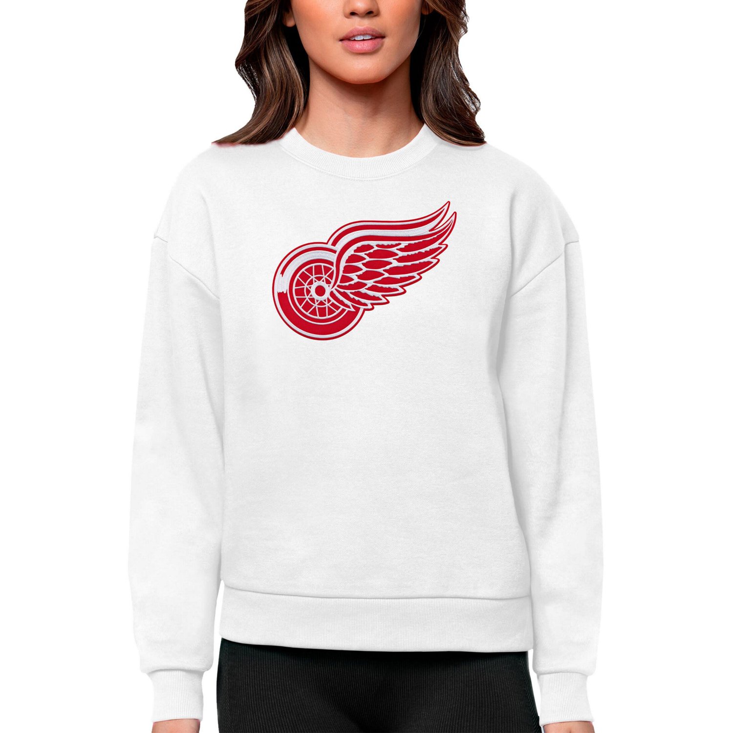 Antigua Detroit Wings Primary Logo Team Logo Victory Crewneck Pullover ...