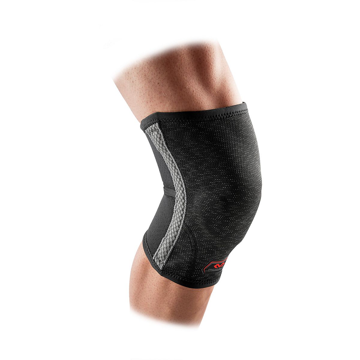 McDavid HyperBlend Knee Compression Sleeve For Ligament And Patella Instabilities, Pain, Injury. Increases Blood Flow, Supports The Knee For Men And Women. Sports, Running, Walking, Recovery, Hiking