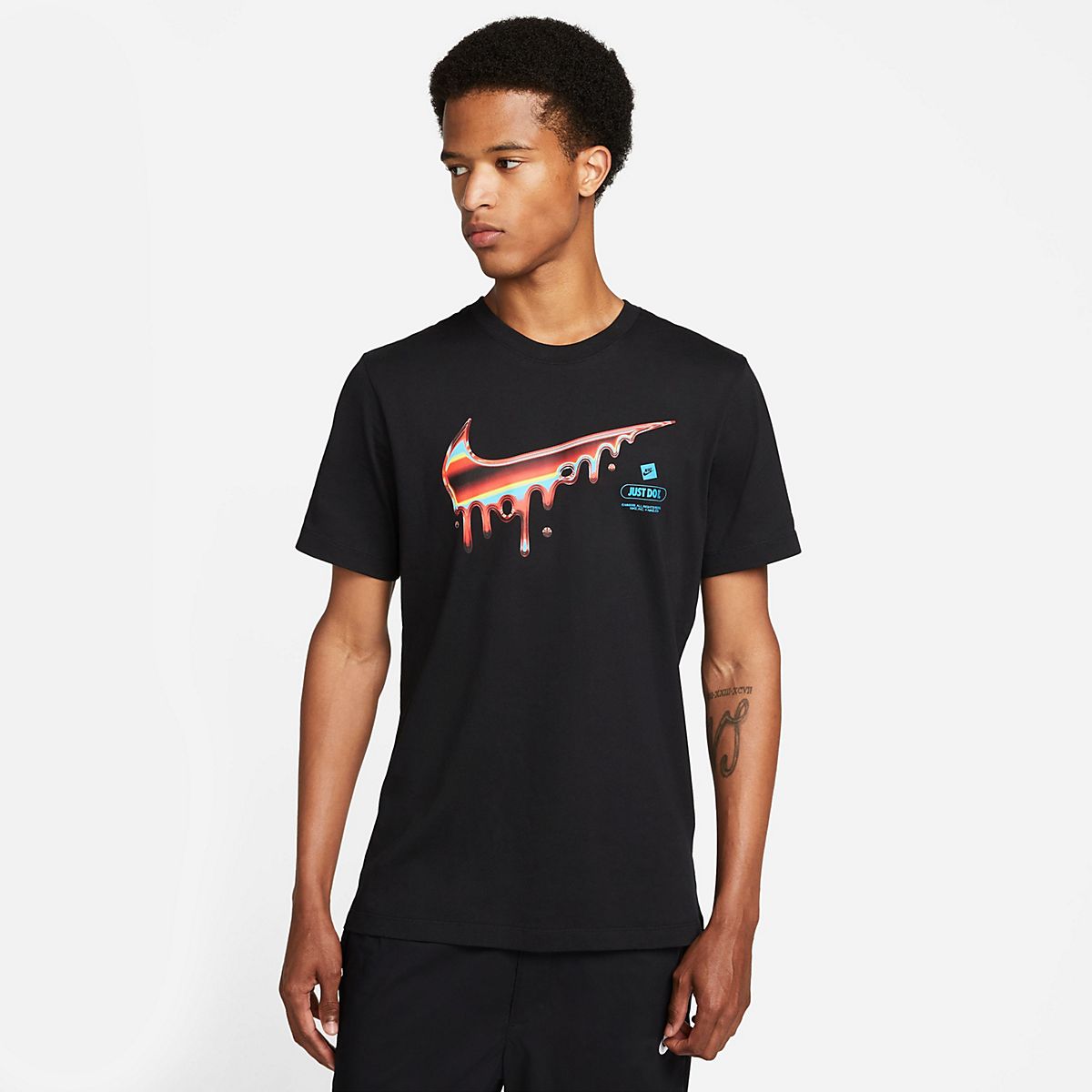 Nike Men’s Sportswear Club Heatwave HBR Tshirt Academy