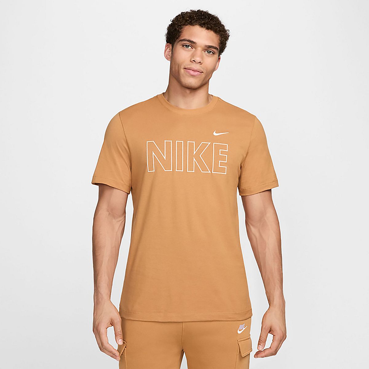 NIKE - ttt 41842-DEFAULT-l.jpg