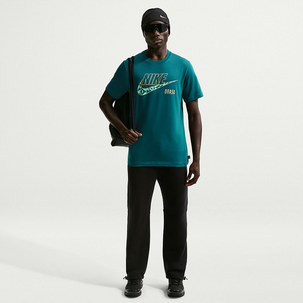 Nike Men's Brazil 2026 World Cup Futura T-Shirt | Academy