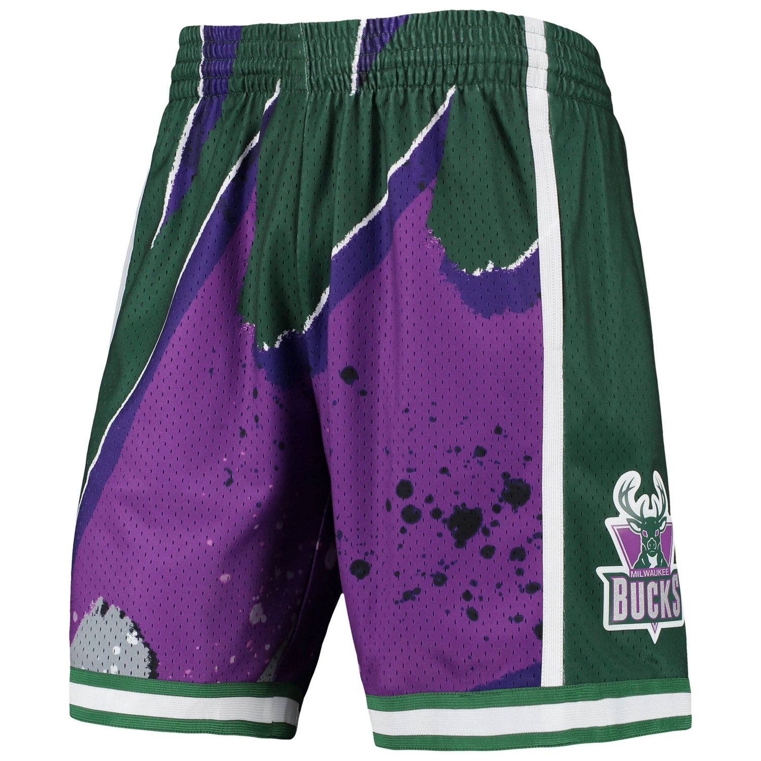 milwaukee bucks shorts mitchell and ness