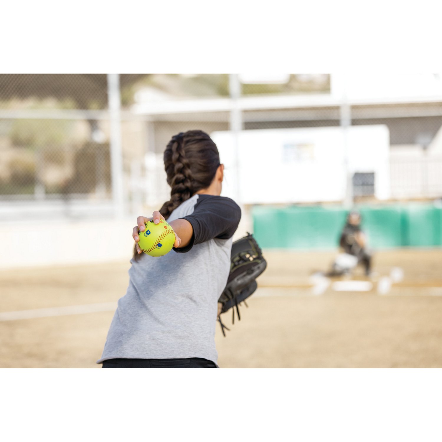 SKLZ Youth Pitch Training Softball with Finger Placement Academy