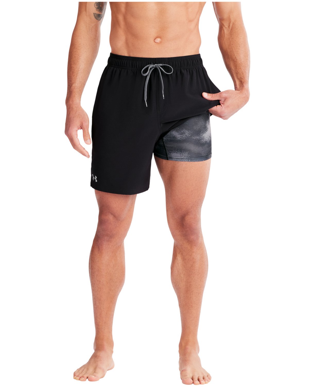 Under Armour Men's Solid Compression Volley Shorts 7 in Academy
